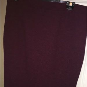 Burgundy sweater pencil skirt